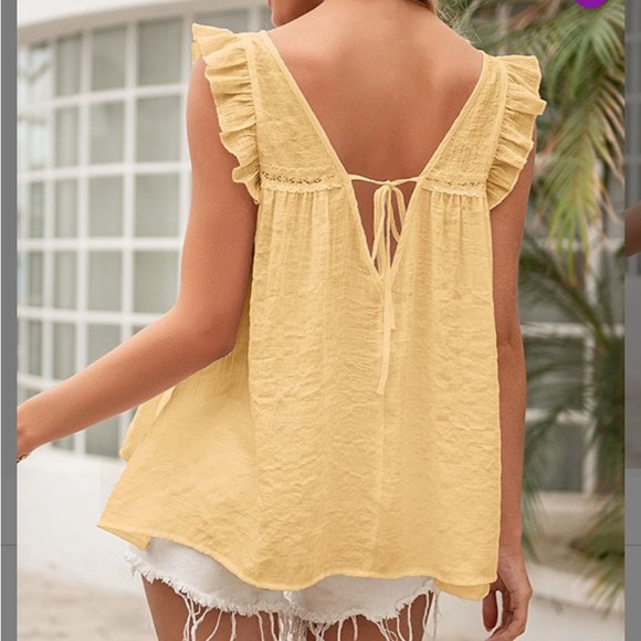 Yellow Tie-Back Flutter Sleeve Top - Picture 4 of 9
